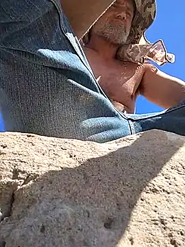 DatingProfile USA 43 str8 online show from 03.08.25