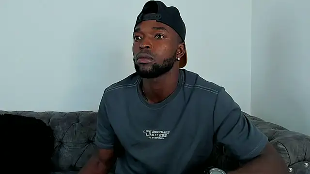 Dylan Taylor online show from 10.04.25