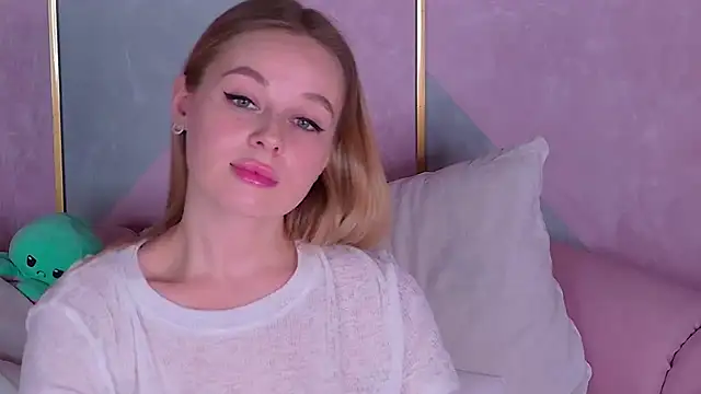 BeatriceEsmont online show from 01.29.25