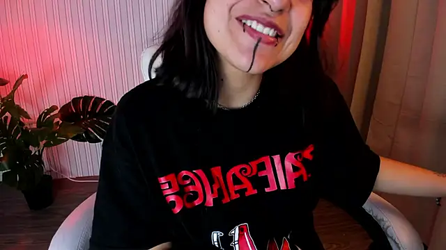 lilith hart online show from 03.21.25