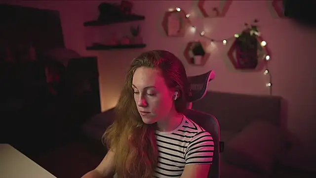 Berberis  Silene online show from 10.12.25