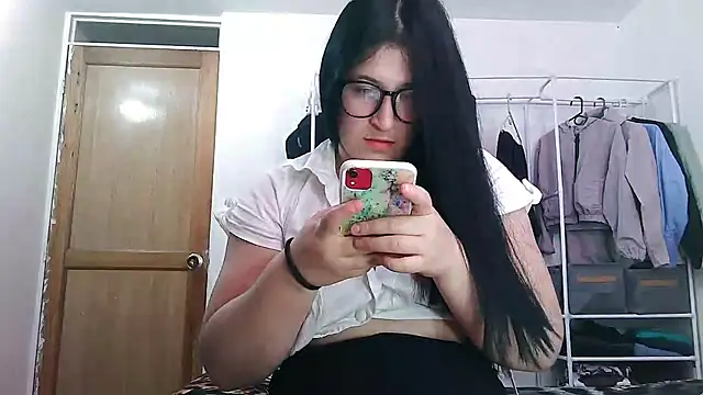 Snapshot of kami_lexy chatting on 11.09.25 kami lexy online show from 11.09.25