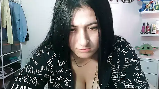 Snapshot of kami_lexy chatting on 11.15.25 kami lexy online show from 11.15.25