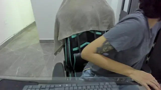 Snapshot of gooddess_isis chatting on 12.26.24 gooddess isis online show from 12.26.24