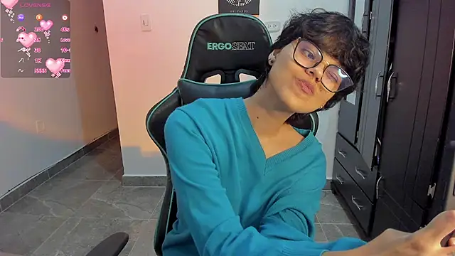 Snapshot of gooddess_isis chatting on 01.25.25 gooddess isis online show from 01.25.25