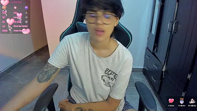 Snapshot of gooddess_isis chatting on 01.27.25 gooddess isis online show from 01.27.25