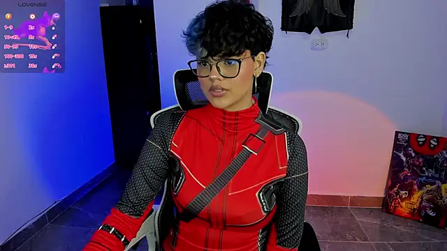 Snapshot of gooddess_isis chatting on 09.22.25 gooddess isis online show from 09.22.25