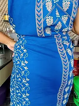 Snapshot of Tamil_Shalini_Lustyy chatting on 10.26.25 Tamil Shalini Lustyy online show from 10.26.25