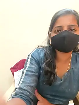 Snapshot of Tamil_Shalini_Lustyy chatting on 01.18.26 Tamil Shalini Lustyy online show from 01.18.26