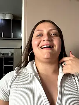 Snapshot of cherry_coper chatting on 09.20.25 cherry coper online show from 09.20.25