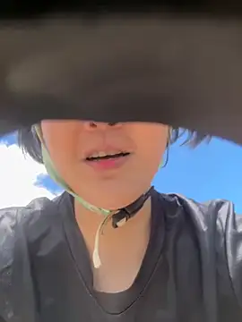 Snapshot of Misstaiwan@xh chatting on 11.15.25 Misstaiwanxh online show from 11.15.25