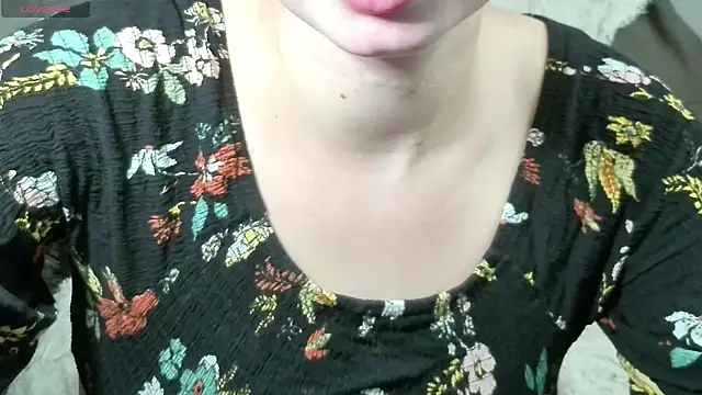 Mikki5P online show from 10.04.25