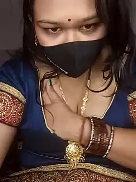 Snapshot of Mayuri77 chatting on 01.08.25 Mayuri77 online show from 01.08.25