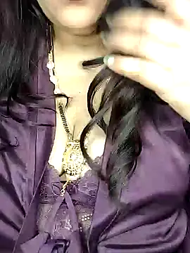 Snapshot of Mayuri77 chatting on 01.16.25 Mayuri77 online show from 01.16.25