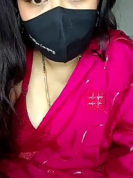 Snapshot of Mayuri77 chatting on 01.18.25 Mayuri77 online show from 01.18.25