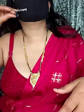 Snapshot of Mayuri77 chatting on 01.19.25 Mayuri77 online show from 01.19.25