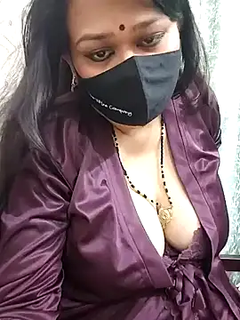 Snapshot of Mayuri77 chatting on 01.19.25 Mayuri77 online show from 01.19.25