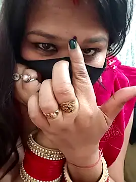 Snapshot of Mayuri77 chatting on 01.23.25 Mayuri77 online show from 01.23.25