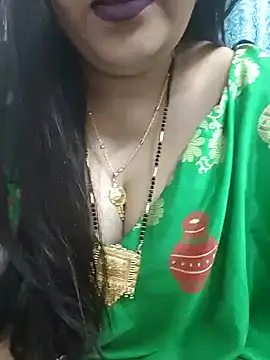 Snapshot of Mayuri77 chatting on 02.08.25 Mayuri77 online show from 02.08.25