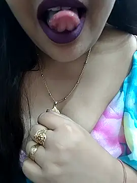 Snapshot of Mayuri77 chatting on 02.16.25 Mayuri77 online show from 02.16.25