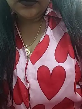 Snapshot of Mayuri77 chatting on 02.17.25 Mayuri77 online show from 02.17.25