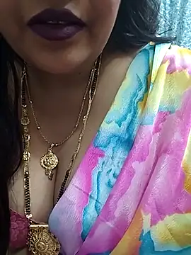 Snapshot of Mayuri77 chatting on 02.21.25 Mayuri77 online show from 02.21.25