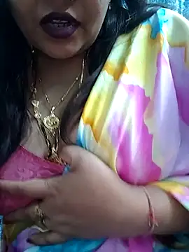 Snapshot of Mayuri77 chatting on 02.21.25 Mayuri77 online show from 02.21.25