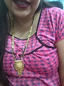 Snapshot of Mayuri77 chatting on 03.04.25 Mayuri77 online show from 03.04.25