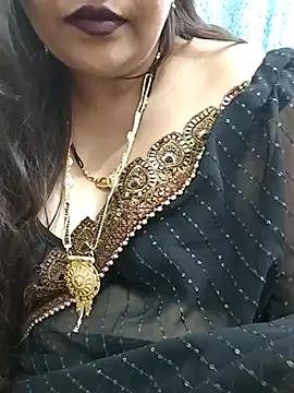 Snapshot of Mayuri77 chatting on 03.10.25 Mayuri77 online show from 03.10.25