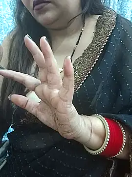 Snapshot of Mayuri77 chatting on 03.11.25 Mayuri77 online show from 03.11.25