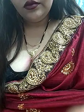 Snapshot of Mayuri77 chatting on 03.15.25 Mayuri77 online show from 03.15.25