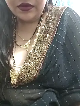 Snapshot of Mayuri77 chatting on 03.22.25 Mayuri77 online show from 03.22.25