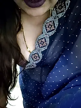 Snapshot of Mayuri77 chatting on 10.25.25 Mayuri77 online show from 10.25.25