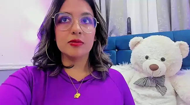 Pandoracherry online show from 02.13.25