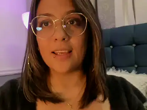 Pandoracherry online show from 03.17.25