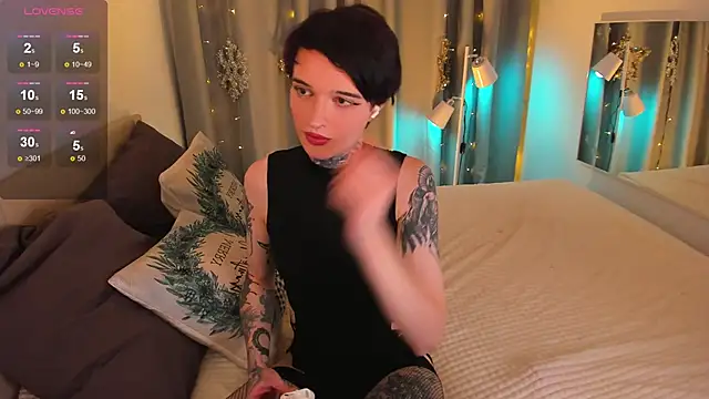 Simona Rain online show from 12.28.24