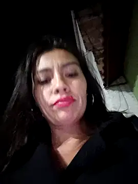 LIZ-06  online show from 03.21.25
