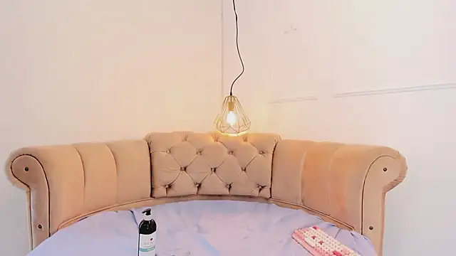 briannaduque online show from 03.13.25