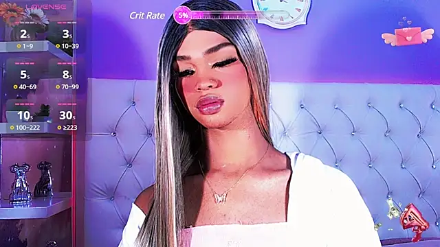 Eva Rosss online show from 01.10.25