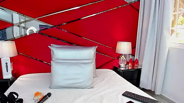 Snapshot of AdeleGray chatting on 01.11.25 AdeleGray online show from 01.11.25