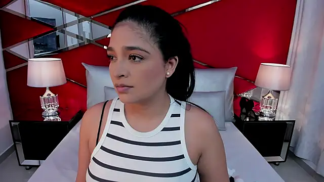 Snapshot of AdeleGray chatting on 09.13.25 AdeleGray online show from 09.13.25