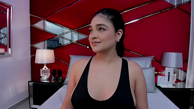 Snapshot of AdeleGray chatting on 09.29.25 AdeleGray online show from 09.29.25