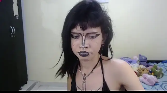 hachi kitty online show from 03.20.25