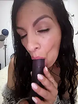 Atenea lens052 online show from 01.05.25