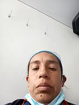 yaz guzman online show from 12.16.24