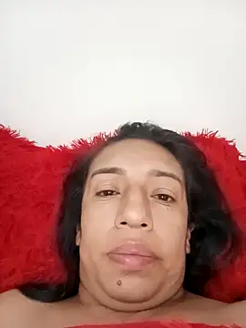 yaz guzman online show from 12.26.24