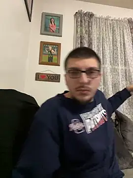 Snapshot of Carpy_ chatting on 12.06.24 Carpy online show from 12.06.24