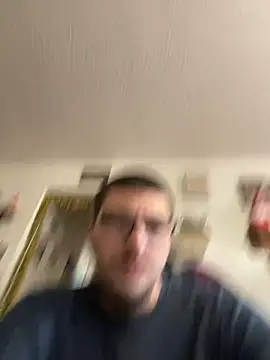 Snapshot of Carpy_ chatting on 12.06.24 Carpy online show from 12.06.24