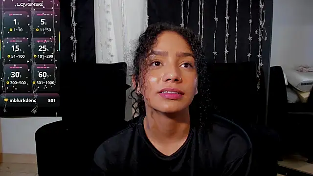 Dakota M1 online show from 03.12.25