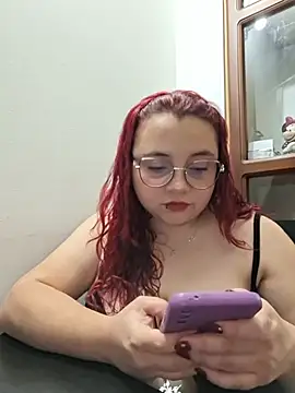 Snapshot of CURVY-HORNY chatting on 07.12.26 CURVY-HORNY online show from 07.12.26